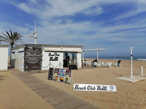 Chiringuito en la playa