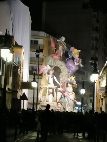 Falla premio segundo esperando a que la quemen