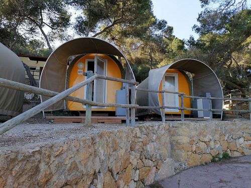Bungalows muy raros pero monos