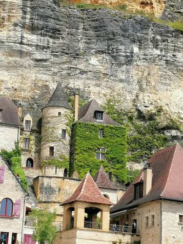 View of Manoir de Tarde
