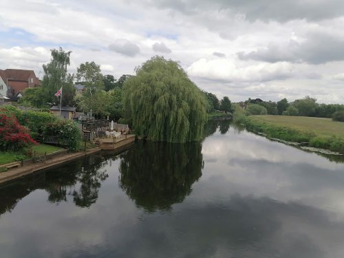 Rio Avon