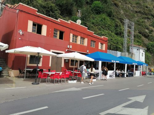 Restaurants in the harbour