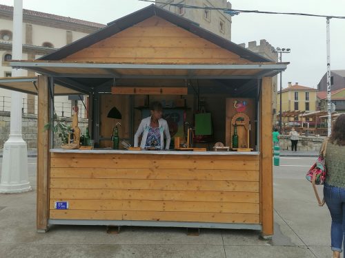 Cider stand