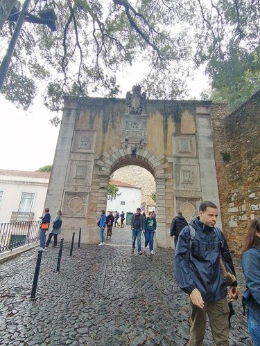 Entrance to San Jorge Castle