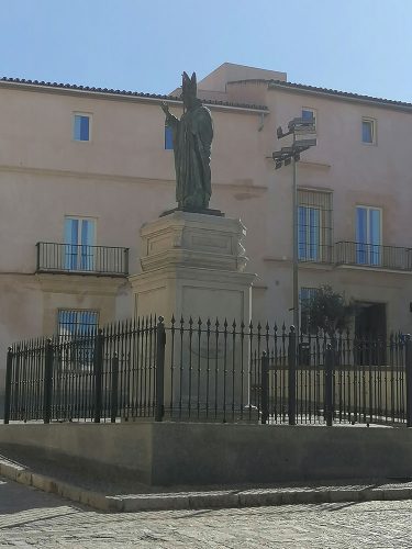 Estatua del Papa Juan Pablo II