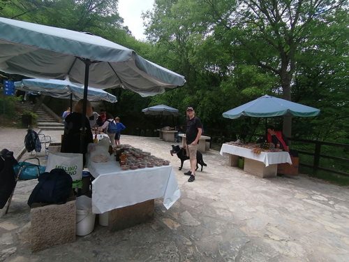 Puestos de productos locales