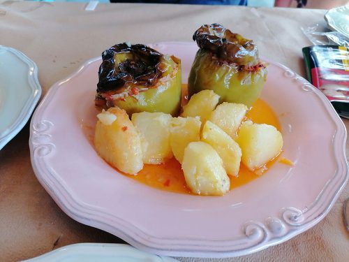Stuffed peppers with potatoes