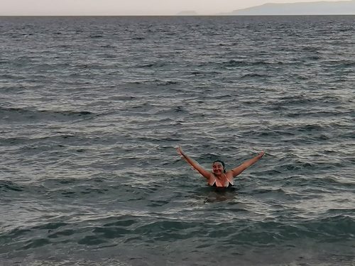 A swim before lunch
