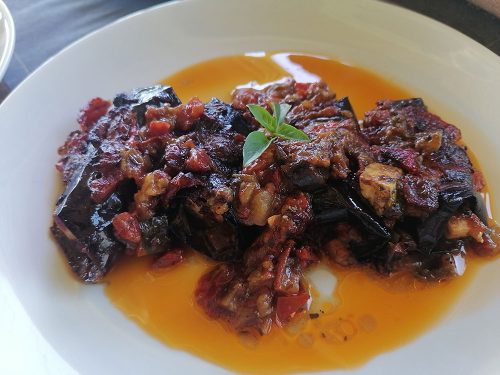 Stuffed aubergine