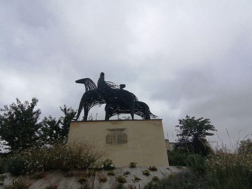 Estatua de Guillermo y su mujer Matilda