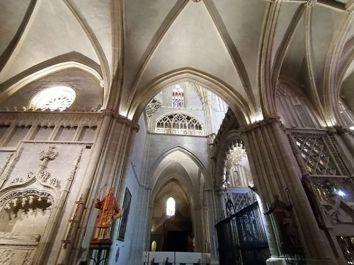 False transept