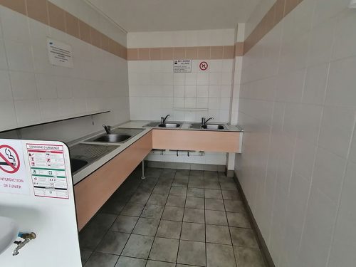 Área para fregar los platos