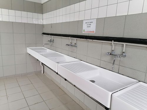 Área para fregar los platos