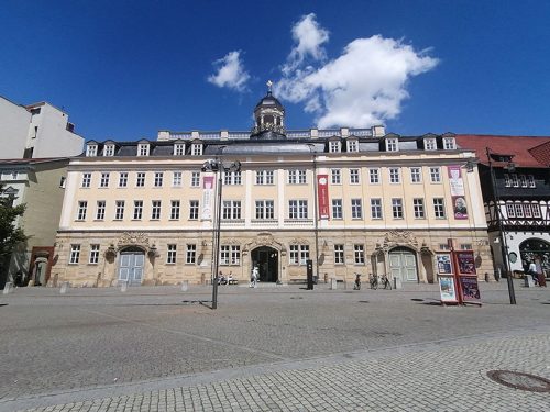 Museum and tourist office

