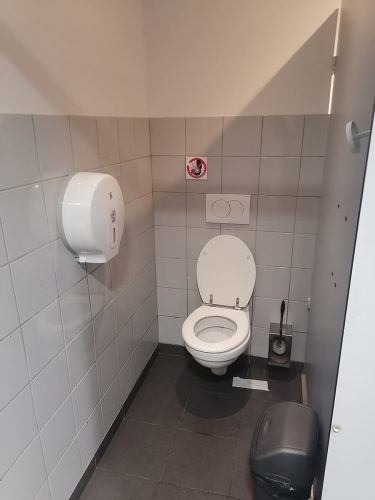 Toilet