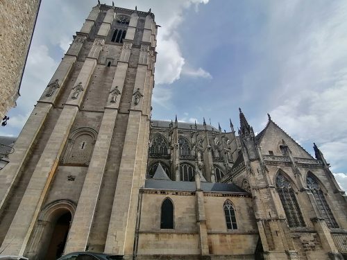 Entrada a la catedral