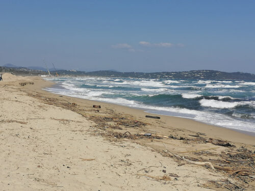 La playa hacia el otro lado