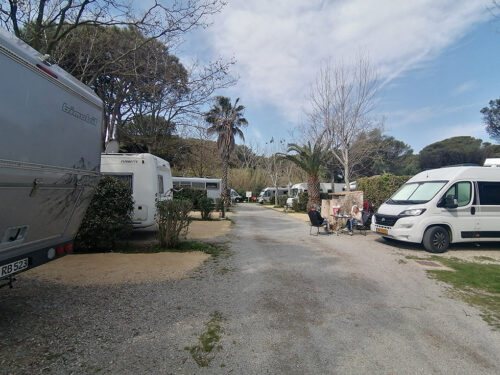 Vista del camping dentro