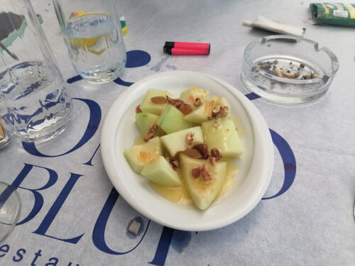 Melon with honey and walnuts