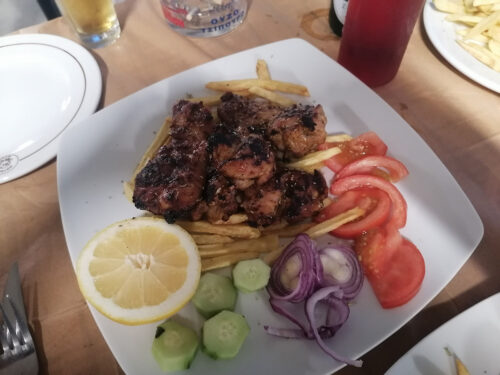 Pollo y cerdo delicioso 